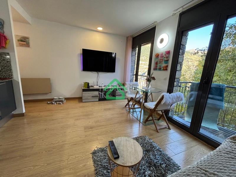 Foto 16fc2ae7-3ace-4a6c-a1f0-c8b1d84860b6. Appartement avec parking dans El Forn-Prats-Meritxell Canillo