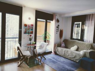 Pis  N/a. Piso con terraza y doble plaza de párquing en canillo