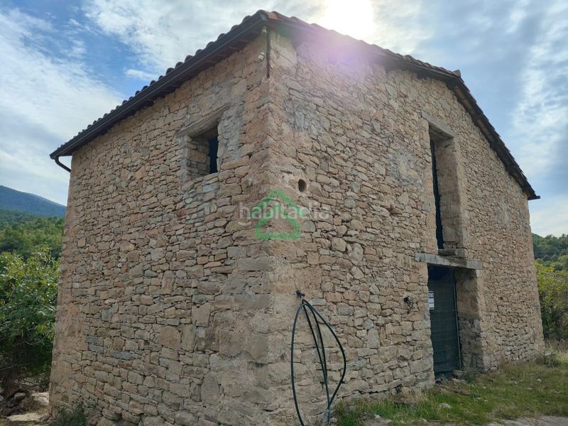 Foto 81b2be8d-e7ab-4a17-9593-6329842f3305. Masia a Coll de Nargó