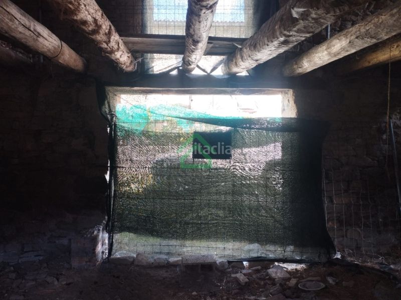 Foto b030c331-031e-47a2-9a76-7c7365db3083. Masia a Coll de Nargó