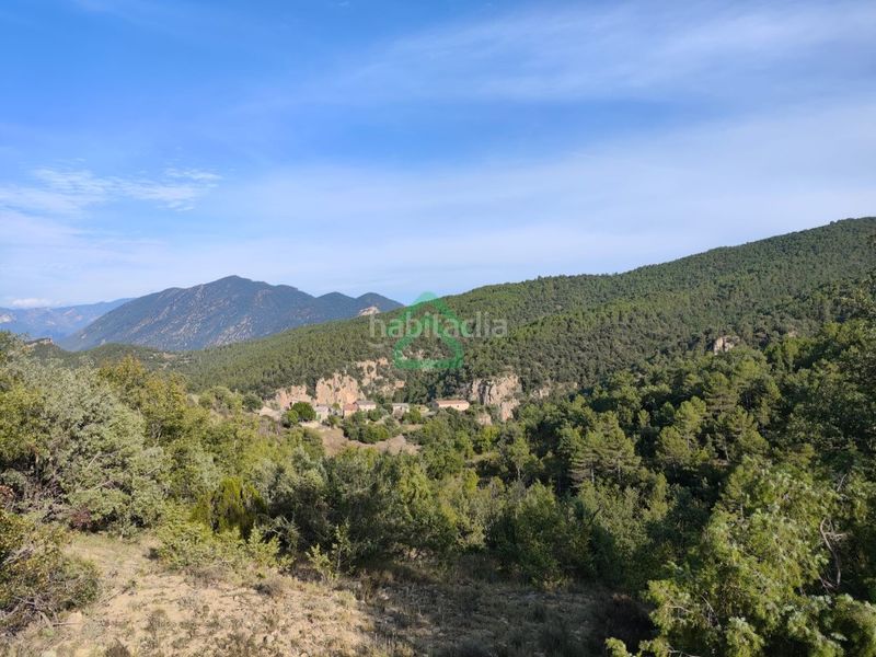 Foto c0a6d62a-887f-495c-99dc-c638a38c744d. Masia a Coll de Nargó