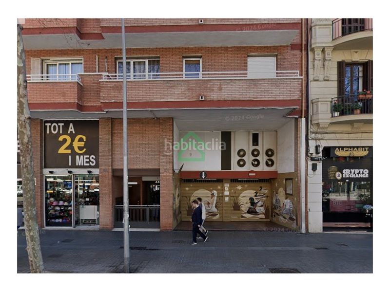 Foto fa970f24-bbfe-48d7-8901-08de583b61b7. Aparcament cotxe a Font de la Guatlla Barcelona