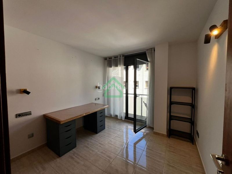 Foto 8fd4a352-9c38-4dac-9f22-ff4870c7f226. Pis a Encamp Encamp