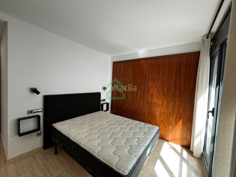 Foto ced4a027-d16e-4cad-b464-70ad8e2bab88. Pis a Encamp Encamp