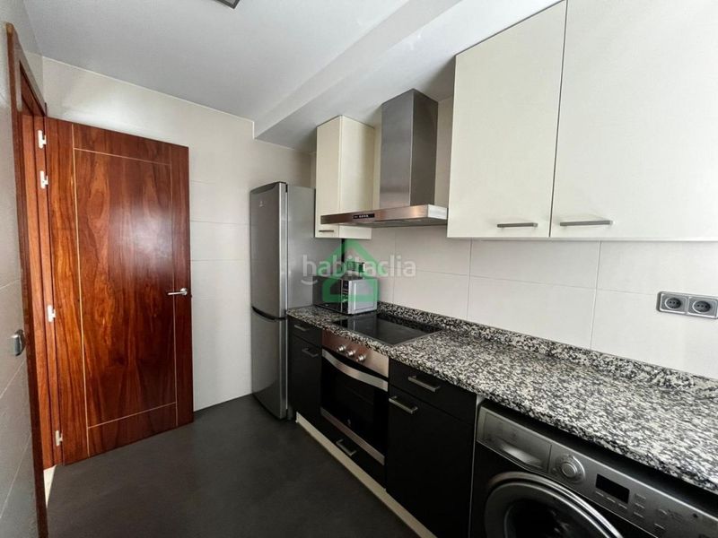 Foto f85ee949-218c-4da6-940a-9fab1e643e50. Pis a Encamp Encamp