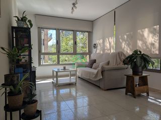 Etagenwohnung  Avenida saloria. Piso con terraza, sol y 2 habitaciones dobles en la seu