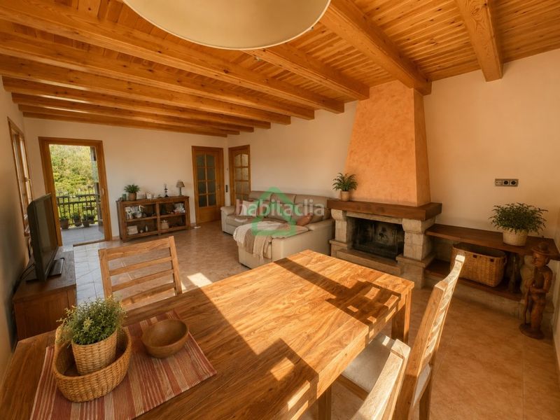 Foto cecc0c67-bf3e-4424-a7c7-bd119d3d025b. Casa amb aparcament a Coma i la Pedra (La)