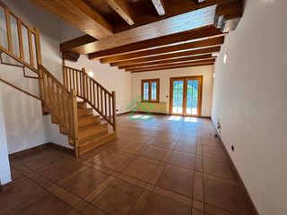 Alquiler Chalet  Cg-3. Chalet en alquiler ideal para una familia