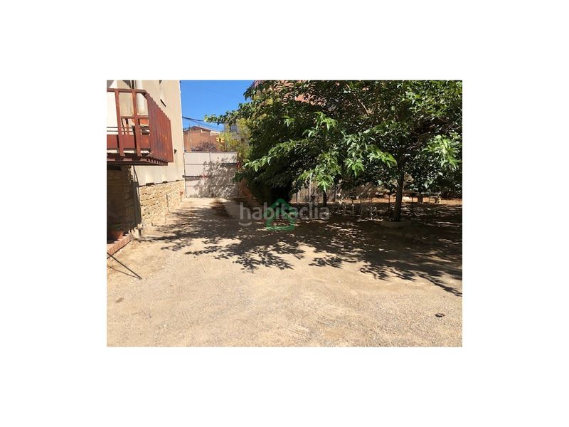 Foto 1b1b59fa-8d93-480d-aec0-7253ca8a5d8e. Casa  de 785 m con dos viviendas y jardín de 600 m en Linyola