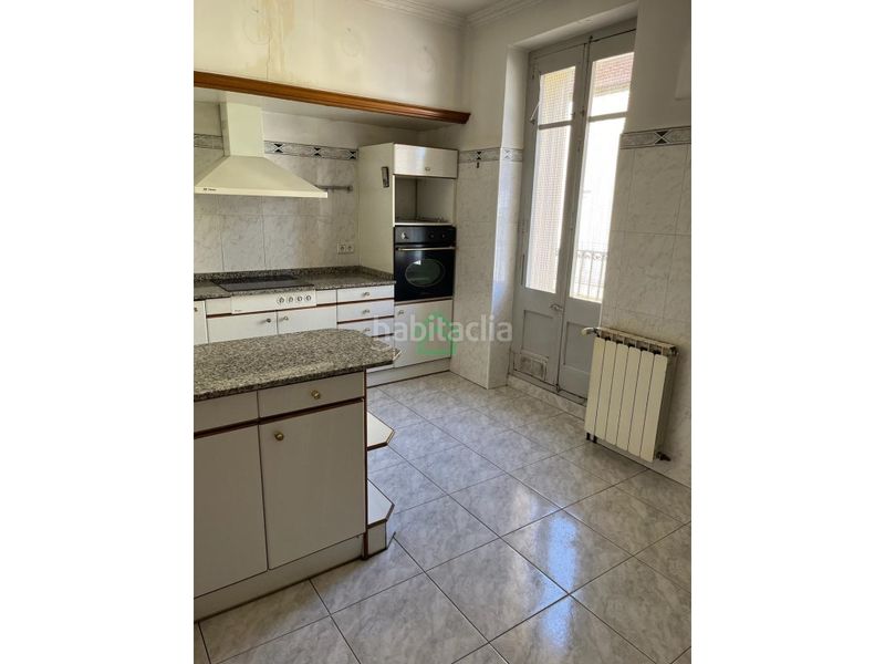 Foto 92263eaf-1423-4193-8701-3a44483b7b1a. Casa  de 785 m con dos viviendas y jardín de 600 m en Linyola