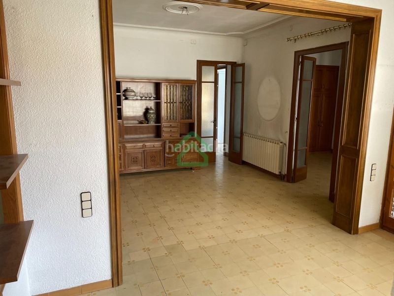 Foto fc81cd8e-c879-4b56-a89c-b8959815ee84. Casa  de 785 m con dos viviendas y jardín de 600 m en Linyola