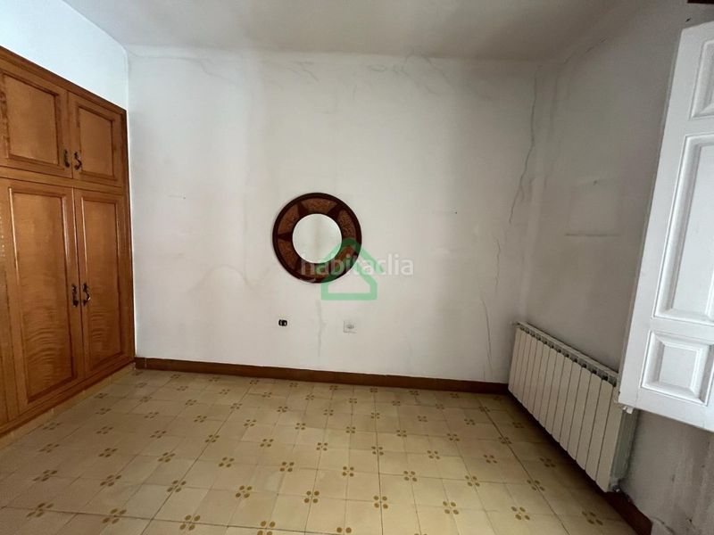 Foto ff430389-561f-4f76-8063-59562dd87ee0. Casa  de 785 m con dos viviendas y jardín de 600 m en Linyola