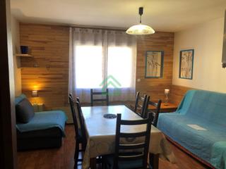 Apartament  N/a. Refugio majestuoso en las montañas un acogedor refugio de 1 habi