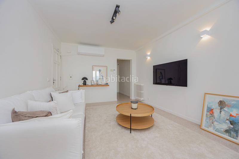 Foto 22520839-a417-43e1-af99-212c8ad5f48a. Apartamento  en 1ª linea del mar en pto. en Pollença