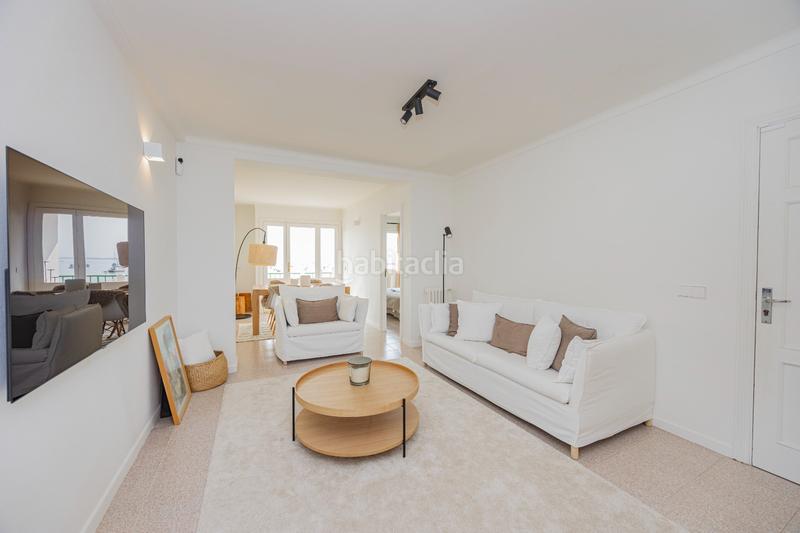 Foto 7df6910e-f30f-4958-ac76-dd029eb33282. Apartamento  en 1ª linea del mar en pto. en Pollença