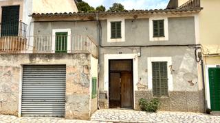 Mas à Carrer nostra senyora de lluc 90. Casa de pueblo en caimari (a reformar)