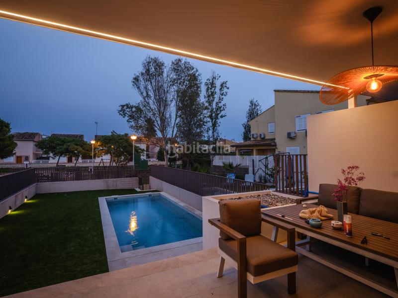 Foto 3aae5fbc-ca91-4e3a-bddf-72a85b8ca3ee. Casa a schiera con parcheggio piscina in port d´Alcúdia-platja dálcúdia Alcúdia