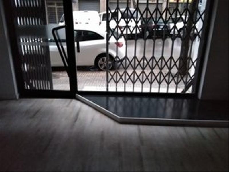 Foto 9b8a4e10-b7c6-4150-a70c-85d6872c06b3. Local comercial en Nou Eixample Sud Tarragona