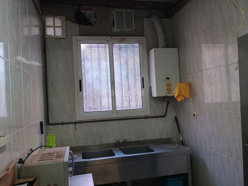 Foto b2771a8a-8167-45dd-9906-fa45842d6cf6. Alquiler local comercial en Llevant Tarragona