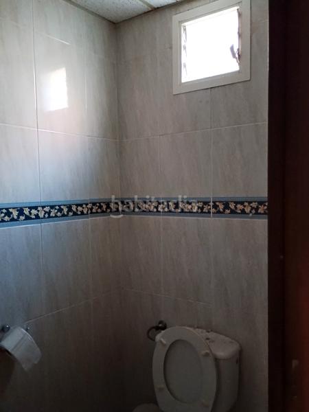 Foto bf8b5bd1-087e-49eb-9cfb-7f571213c0a4. Alquiler local comercial en Llevant Tarragona