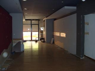 Locale commerciale in Carrer Doctor Zamenhoff