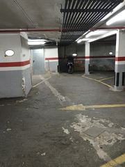 Aparcament cotxe a Carrer d'eivissa 16