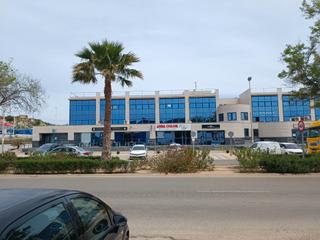 Lloguer Local Comercial a Avenida bruselas 156