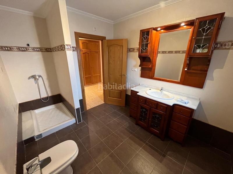 Foto ca3b5035-23d5-4cdd-8d4c-6eec2c7c56bd. Casa espectacular casa a estrenar, garaje y 2 plantas de vivienda en San Miguel de Salinas