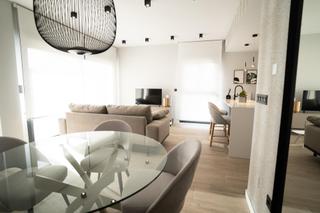 Maison à Los Almendros. Obra nueva  bungalow en villamartin con piscina, solarium y gara