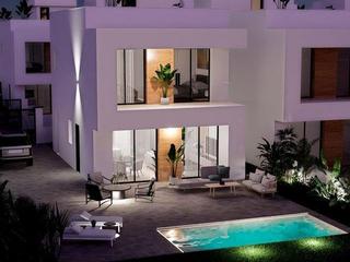 Chalet à La Regia. Obra nueva  villa 3 dormitorios, piscina, parking, y solarium