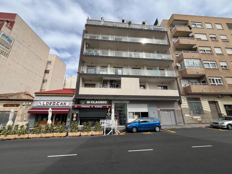 Foto d8abe423-fe6a-4a78-b10e-b1a3aa2691a9. Ático precioso atico a sur, de 2 dorimitorios, con garaje, trastero y solarium en Torrevieja