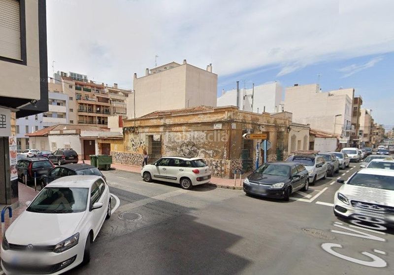 Foto 70471189-7d39-478d-8d73-a27fe585d374. Terreny residencial a Las Piscinas Naturales Torrevieja