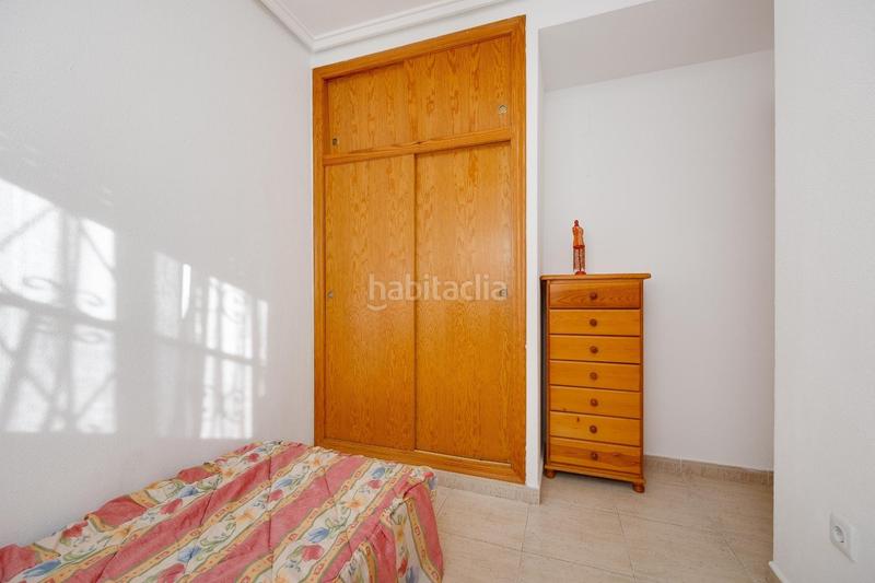 Foto 126b75f8-bf7a-409d-a879-1c7bf93b26db. Chalet  con piscina comunitaria en venta en Torrevieja
