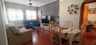 Pis a Centro - Muelle Pesquero. Piso de 3 dormitorios y 2 baños céntrico