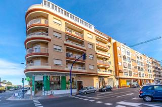 Piccolo appartamento in Puerto Deportivo. Apartamento con balcon en el centro de torrevieja