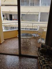 Apartment in Zona Playa de los Locos. Piso con garaje a 100 metros de la playa en torrevieja