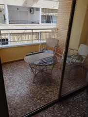 Apartament a Zona Playa de los Locos. Piso con garaje a 100 metros de la playa en torrevieja