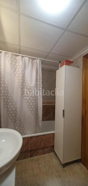 Foto b9bb6c8f-d473-49dd-bb19-9c1a29585247. Ático amplio ático de 2 dormitorios con parking y trastero en Torrevieja