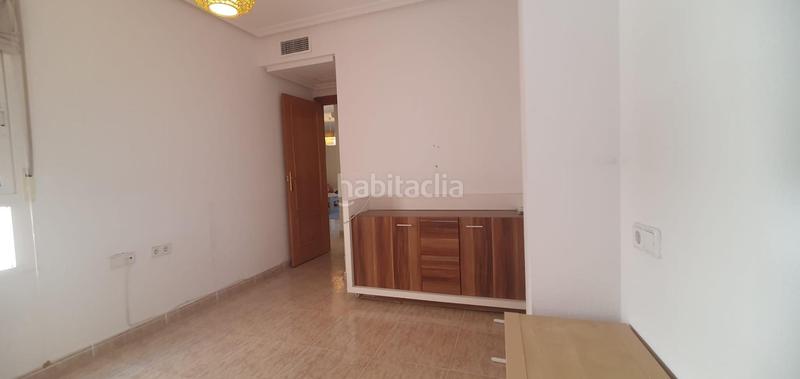 Foto d3a6a079-6502-4bbf-967e-e215f4d040e6. Ático amplio ático de 2 dormitorios con parking y trastero en Torrevieja