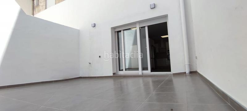 Foto 1b1537be-ab98-486d-975b-ee3df7e0b70c. Piso vivienda reformada moderna y de calidad, amplio patio terraza en Torrevieja