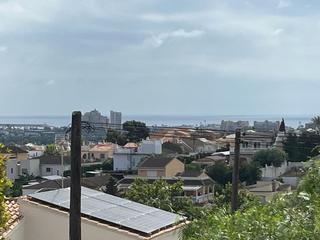 Chalet à Los Balcones-Los Altos. Extraordinaria ubicación de chalet en los balcones con vistas al