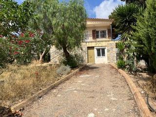 Chalet in Los Balcones-Los Altos. Extraordinaria ubicación de chalet en los balcones con vistas al