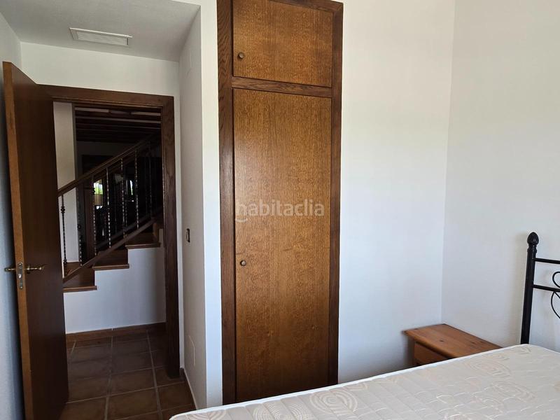 Foto 4c00c5c3-dc10-4e97-b8f9-4195c30fde53. Dúplex  de 3 dormitorios y 2 baños, con piscina comunitaria en Algorfa