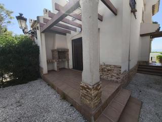 Dúplex a Algorfa. Dúplex de 3 dormitorios y 2 baños, con piscina comunitaria