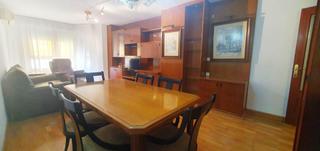 Pis a Centro - Muelle Pesquero. Amplio piso céntrico de 4 dormitorios, 3 baños, trastero y parki