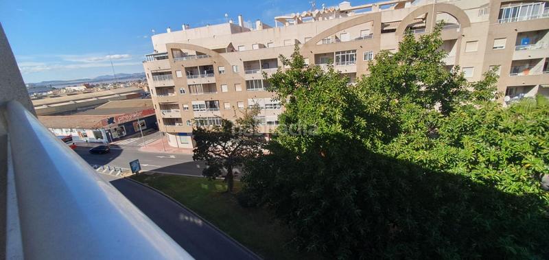 Foto 3a3aad2f-9b72-4451-ab8b-ff6c0fa22c7e. Lloguer pis amb piscina a El Molino Torrevieja