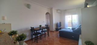 Rent Flat in El Molino. Piso de 2 dormitorios y 1 baño, con vistas despejadas y piscina