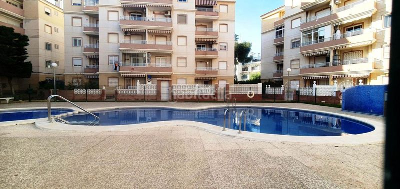 Foto ebc61ec2-bb32-4d36-9b8f-bae316ec21b5. Apartament amb piscina a nueva Torrevieja Torrevieja