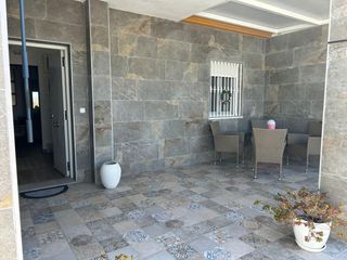 Casa adossada a Ayamonte ciudad
