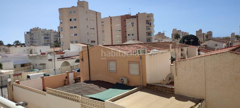Foto a2c0d351-e6cc-45bd-b92d-60b7ff4ca6b7. Pis amb calefacció piscina a nueva Torrevieja Torrevieja